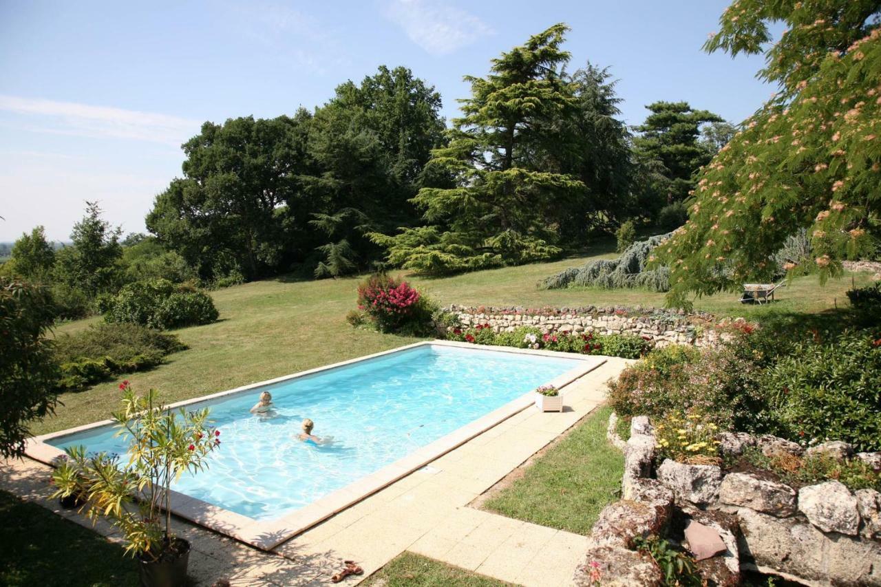 Les 4 Elements St Emilion Bed & Breakfast Branne  Екстериор снимка