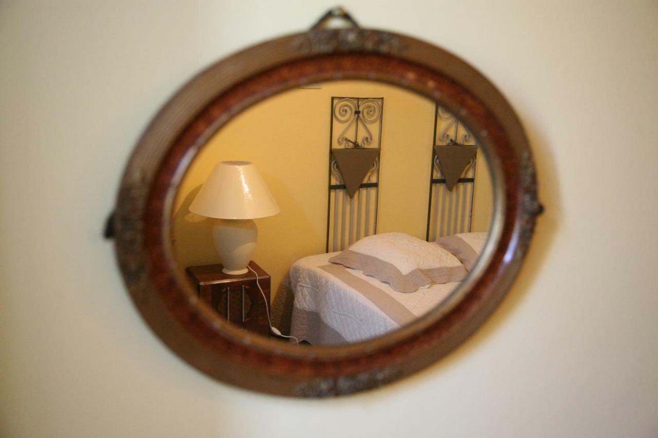 Les 4 Elements St Emilion Bed & Breakfast Branne  Екстериор снимка