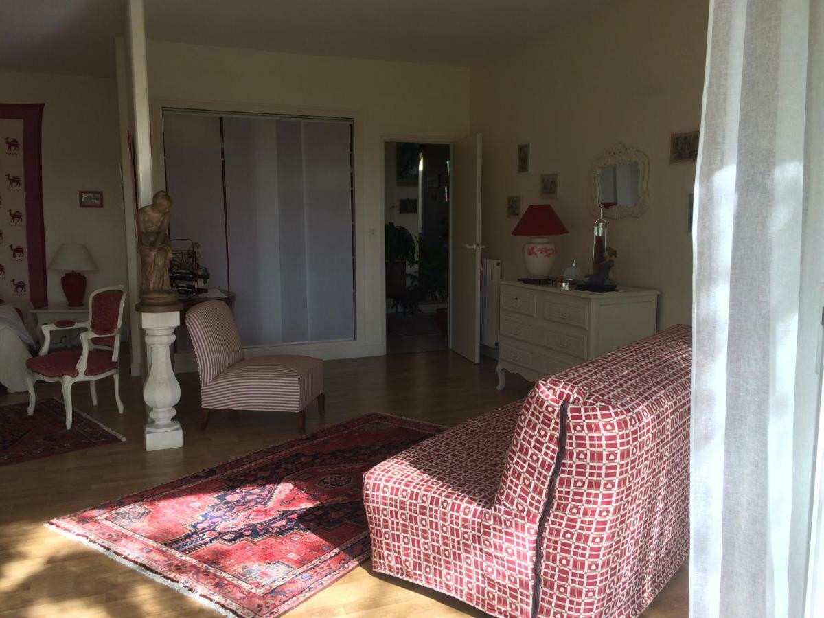 Les 4 Elements St Emilion Bed & Breakfast Branne  Екстериор снимка